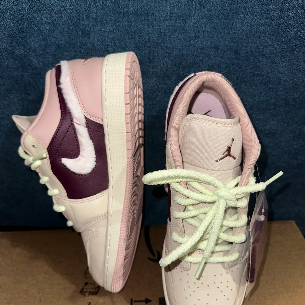 Air Jordan 1 Low Fur Swoosh